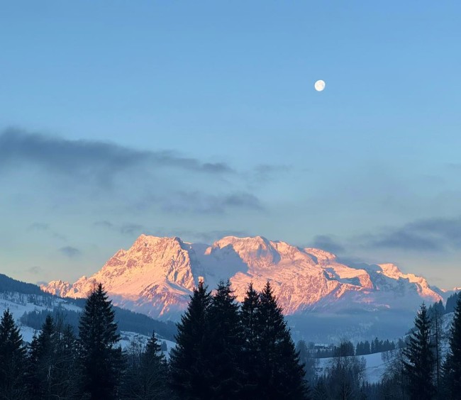 Blick auf den Hochkönig in der Dämmerung