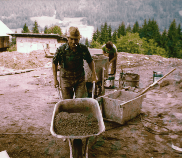 Bauarbeiten für den Neubau des Hotels