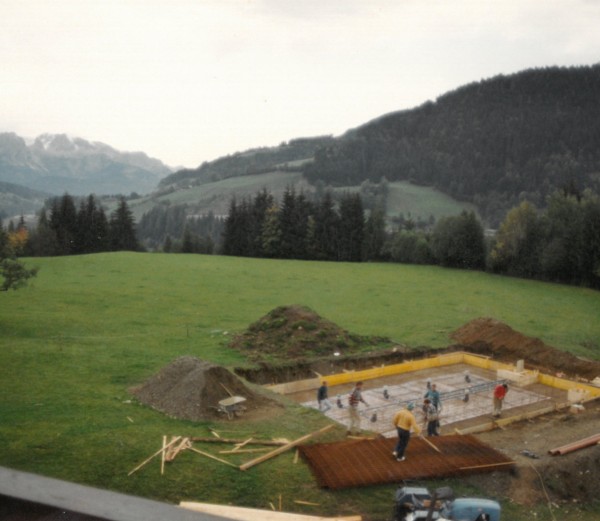 Außenpool Bauarbeiten