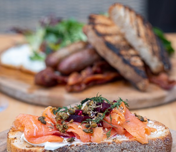 Lachsbrot © Tammy Chan on Unsplash